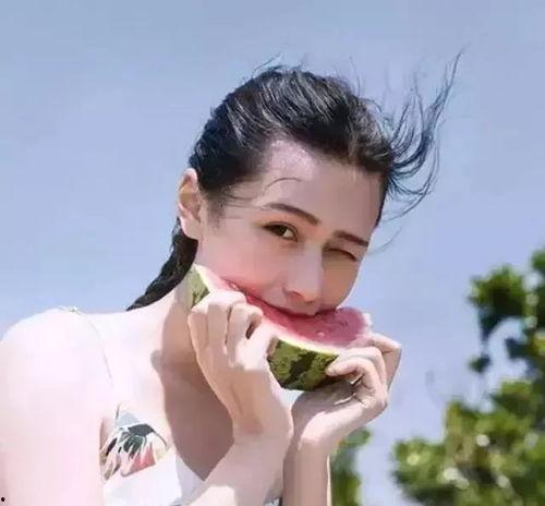 张律瑜吃瓜,揭秘娱乐圈幕后真相