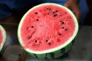 吃瓜粉怎么引流,轻松吸引粉丝，打造热门话题圈