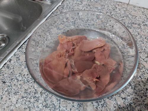 大瓜吃鸡肝视频